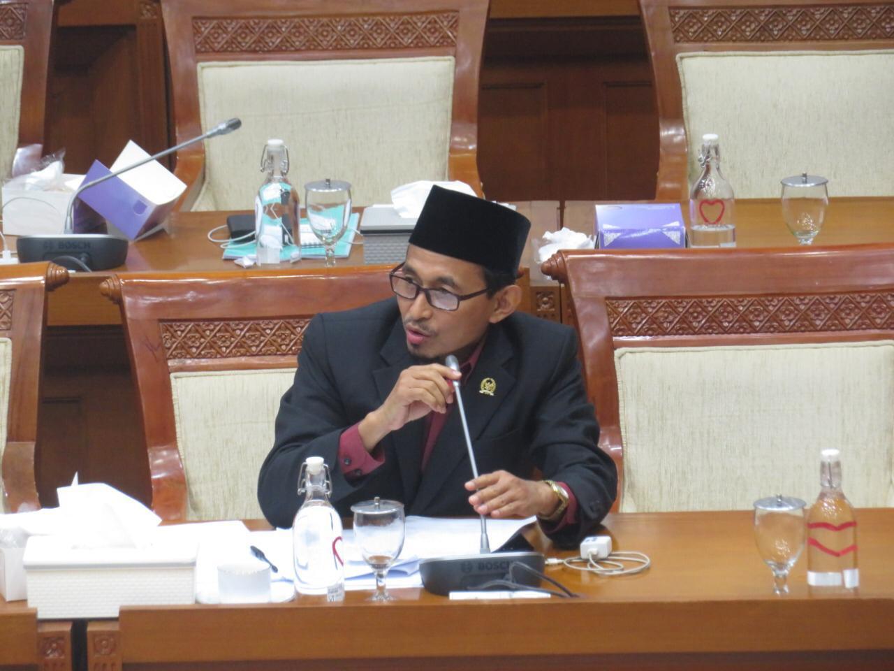 Raker DPR dengan Menteri Agama, Bukhori Meminta Kemenag Segera Bantu Madrasah Swasta